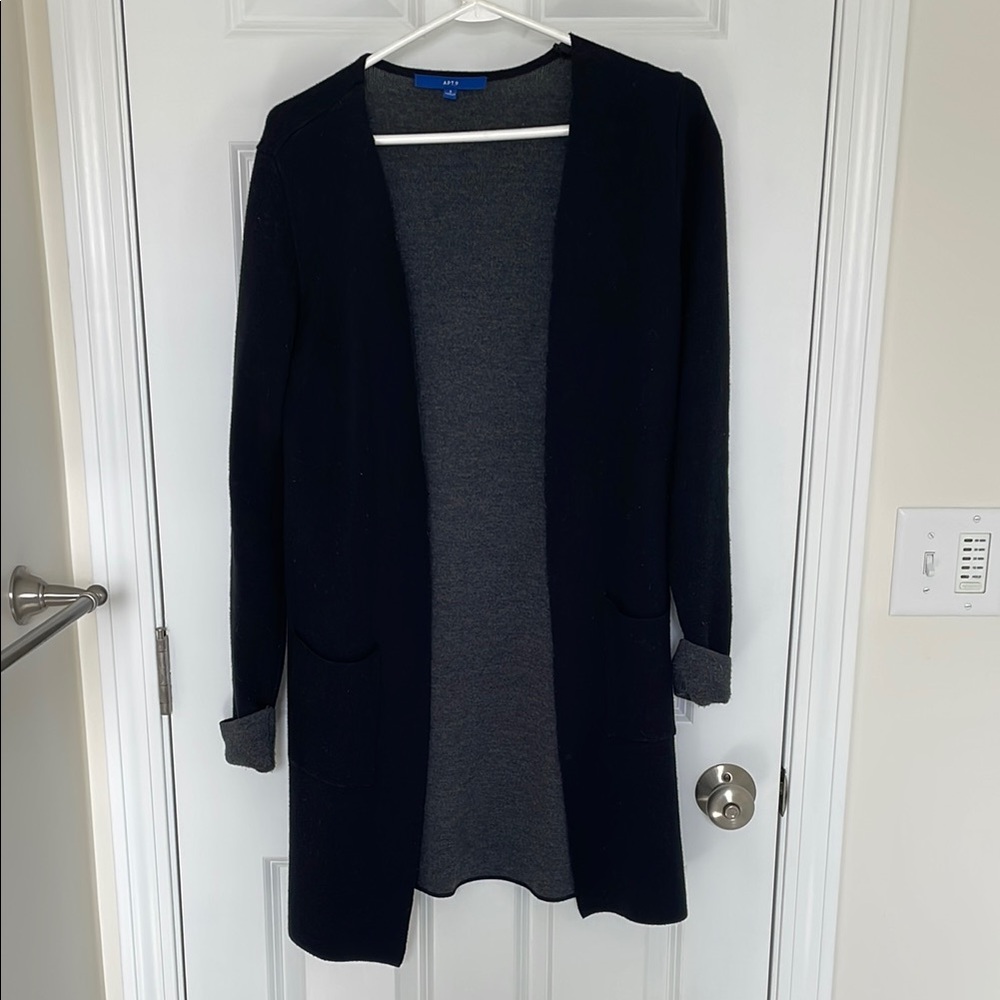 Women's Black and Gray Open Front Sweater - Size S
